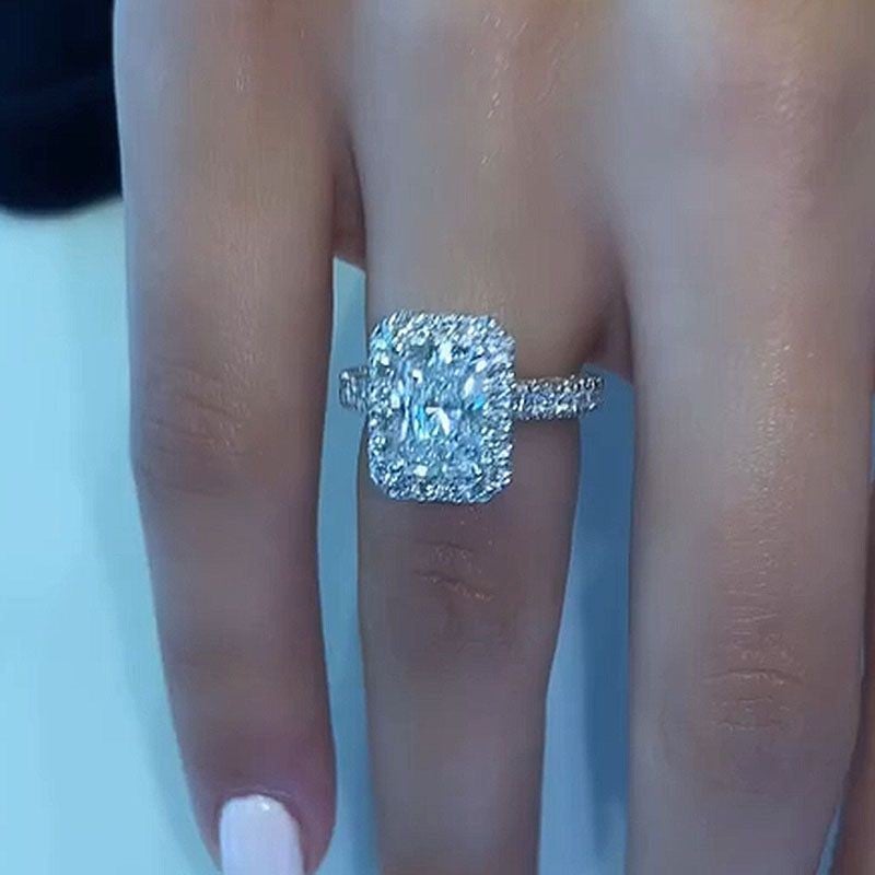 Can a real diamond be set in sterling silver store