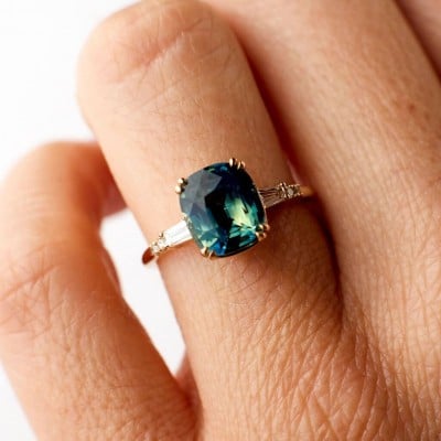 Cushion Cut Emerald Green 925 Sterling Silver Yellow Gold 3-Stone Engagement Ring