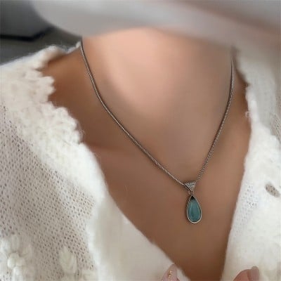Platinum Plated Waterdrop Necklace
